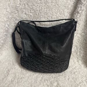 DAY & MOOD HOBO LEATHER BLACK  MEDIUM SHOULDER/CROSSBODY BAG SMOCKED ACCENT .